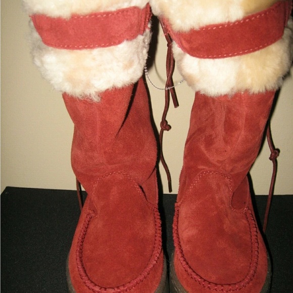 BEARPAW Siren Red Suede Leather & Sheepskin Lined Lace Up Winter Boots NEW - Picture 1 of 7